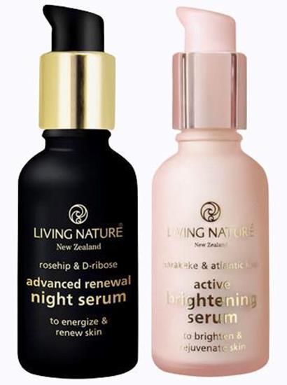 Bild von Living Nature Set - Intensiv erneuerndes Nachtserum 30 ml + Aufhellendes Aktivserum 30 ml