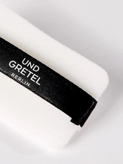 Bild von UND GRETEL - ILGE - Translucent Setting Powder - Tanned 02 - 6,5 g