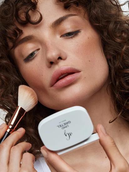 Bild von UND GRETEL - ILGE - Translucent Setting Powder - Tanned 02 - 6,5 g
