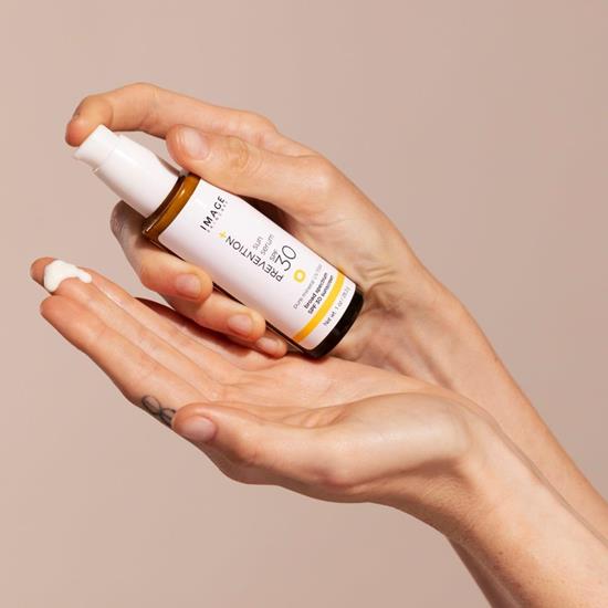 Bild von Image Skincare - PREVENTION+ sun serum SPF 30 - 28,3 g