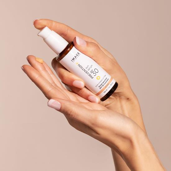Bild von Image Skincare - PREVENTION+ sun serum SPF 30 tinted - 28,3 g