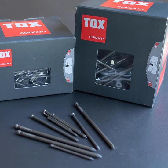 Bild von TOX Drahtstifte Nails Set, 3,1x80 mm mit Senkkopf für einfache Holzverbindungen und ebene Flächen, universelle Einsatzmöglichkeit im Innen- und Außenbereich, blanker Stahl, 2x 400 g im Karton